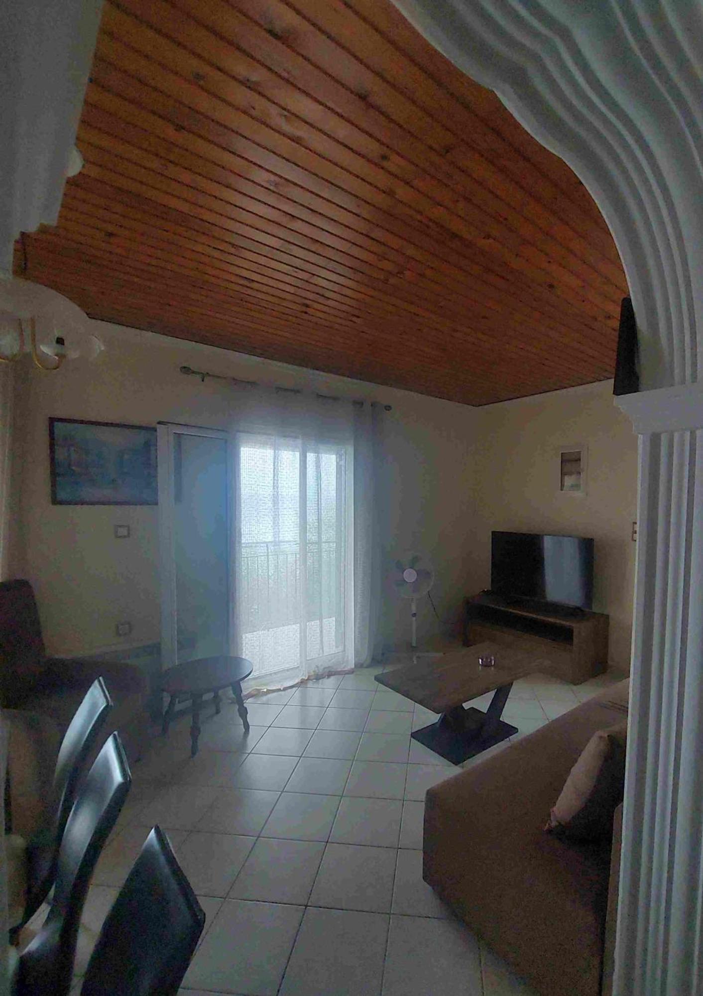 Marina Apartment Перама Екстериор снимка